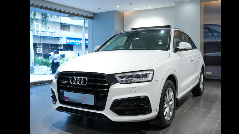 AUDI, Q3 - TDI Premium Plus
