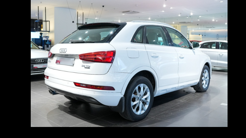 AUDI, Q3 - TDI Premium Plus