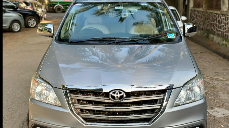 TOYOTA, Innova - GX