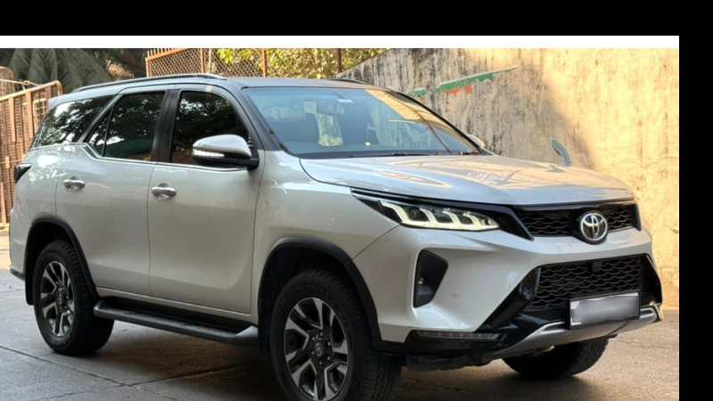 Used TOYOTA Fortuner legender 2.8 4x2 in Mumbai