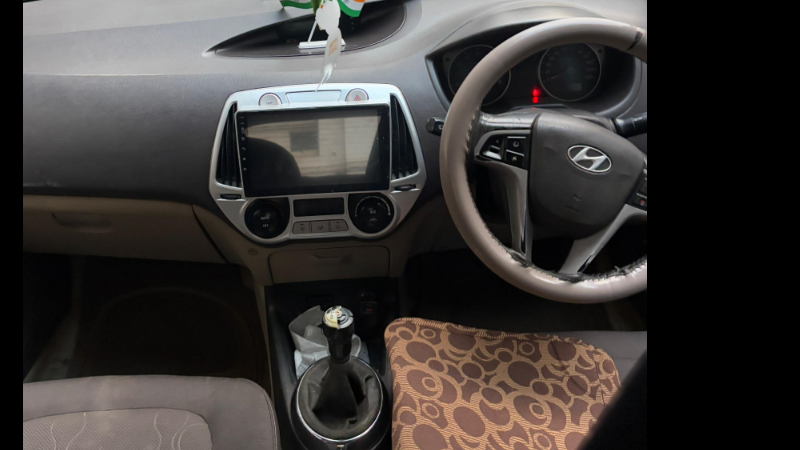 Used HYUNDAI i20 sports ABS in Mumbai