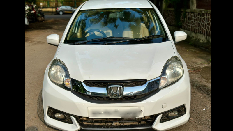 Used HONDA Mobilio V MT i-Dtec in Mumbai