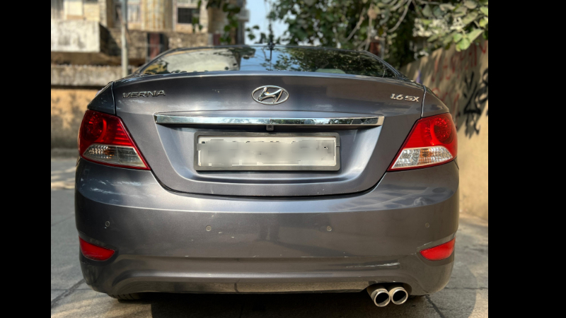 Used HYUNDAI Verna SX 1.6 in Mumbai