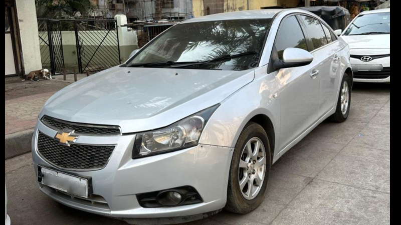 Used CHEVROLET Cruze LT in Mumbai