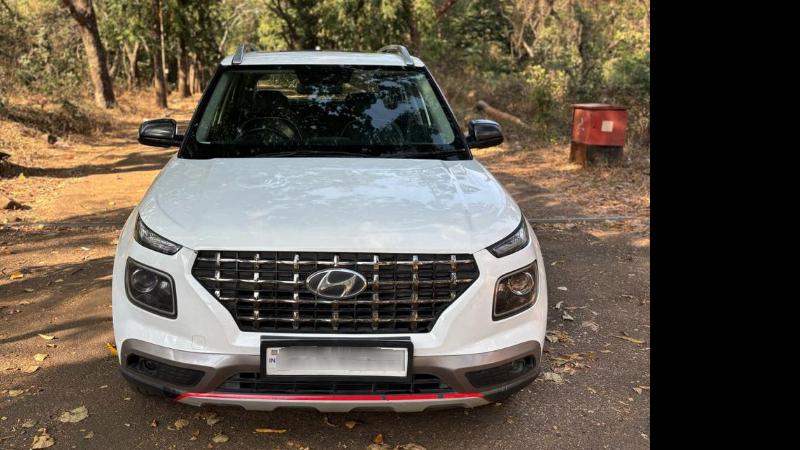 Used HYUNDAI Venue 1.6 SX in Mumbai