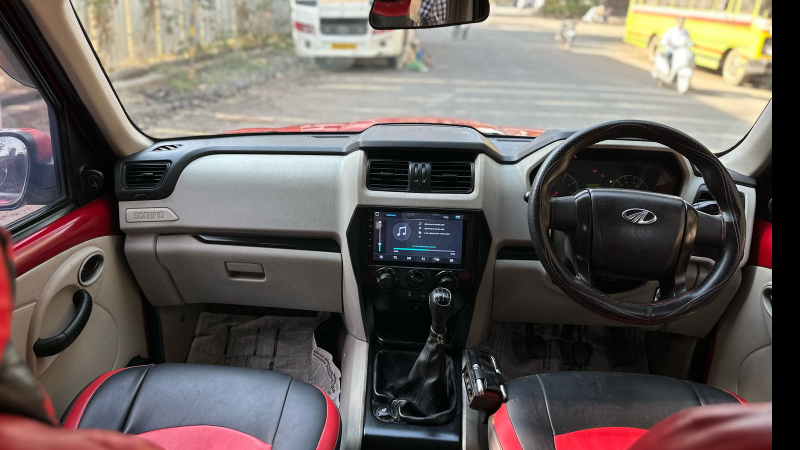 MAHINDRA, Scorpio - S4