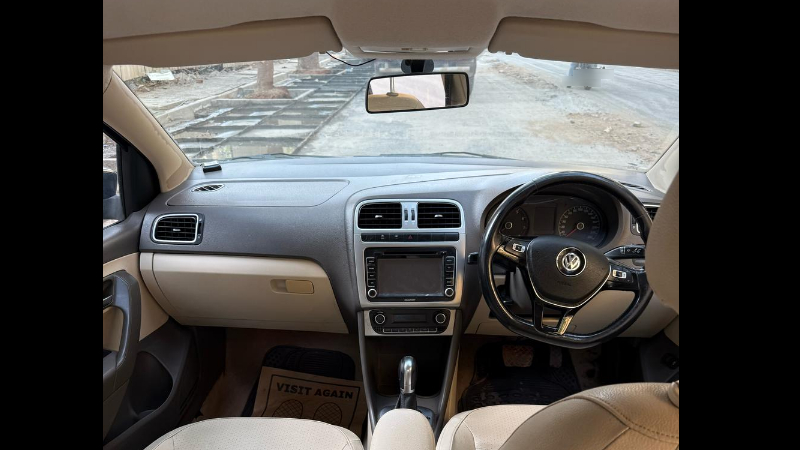 VOLKSWAGEN, Vento - 1.2 TSI
