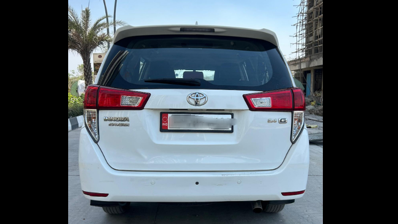 TOYOTA, Innova - CRYSTA 2.4 G