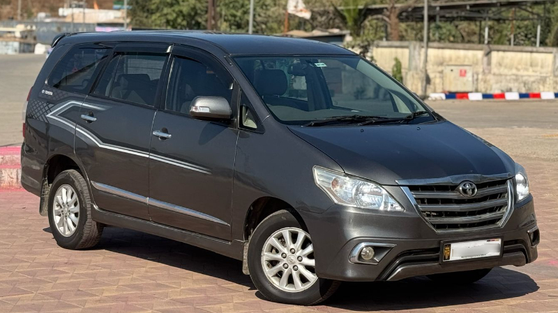 Used TOYOTA Innova VX in Mumbai