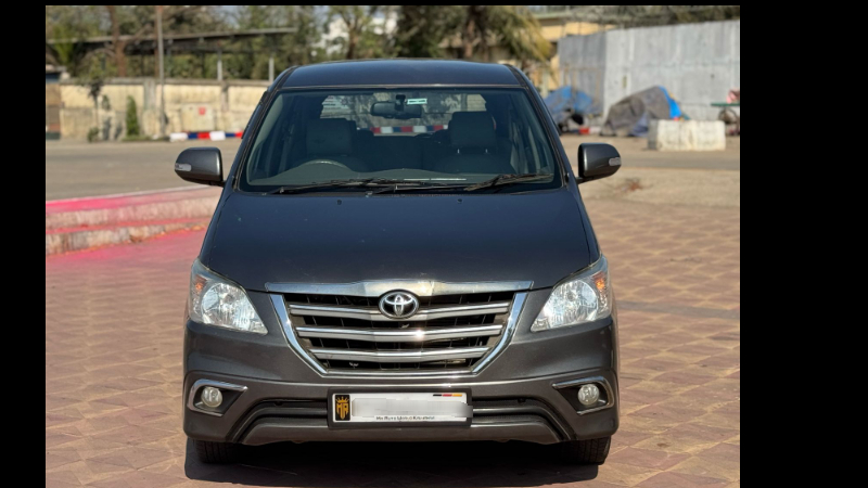 Used TOYOTA Innova VX in Mumbai