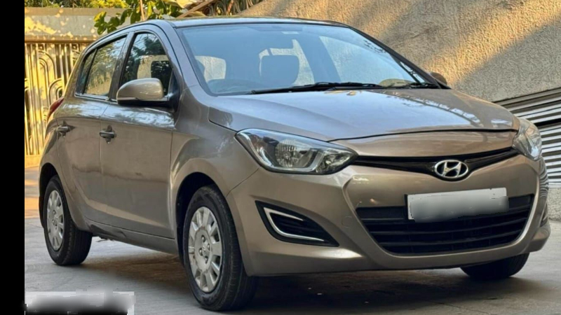 Used HYUNDAI i20 MAGNA in Mumbai