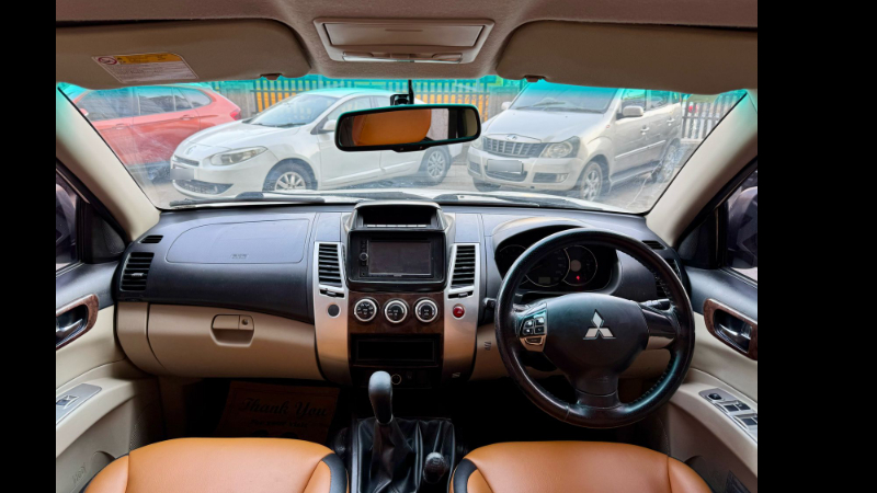 Used MITSUBISHI Pajero Sport 4x4 in Mumbai
