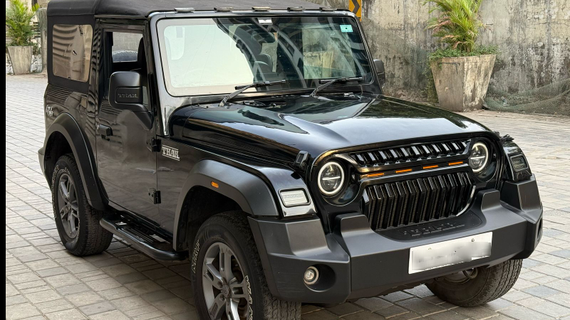 MAHINDRA, Thar - 4x4