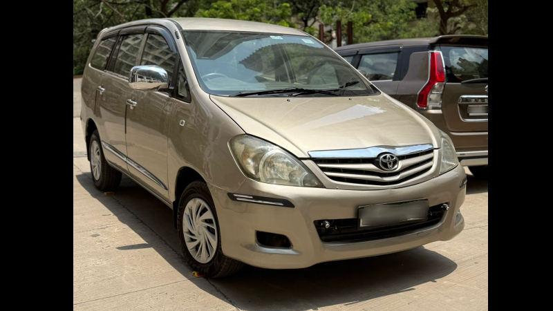 TOYOTA, Innova - G